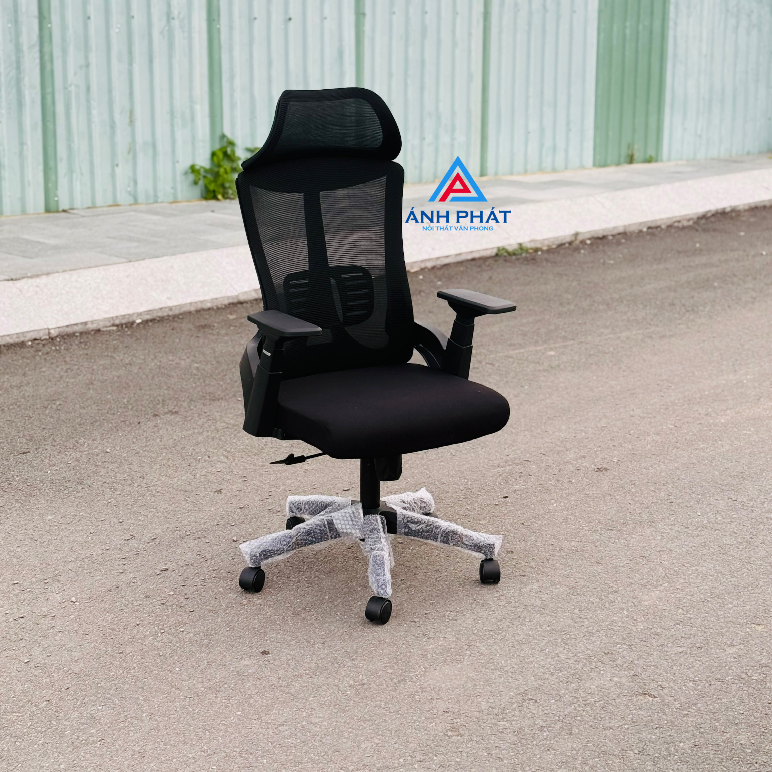 z7149670240665_b7f58be2c4f2a6e9f3686c2aaf8e05b3